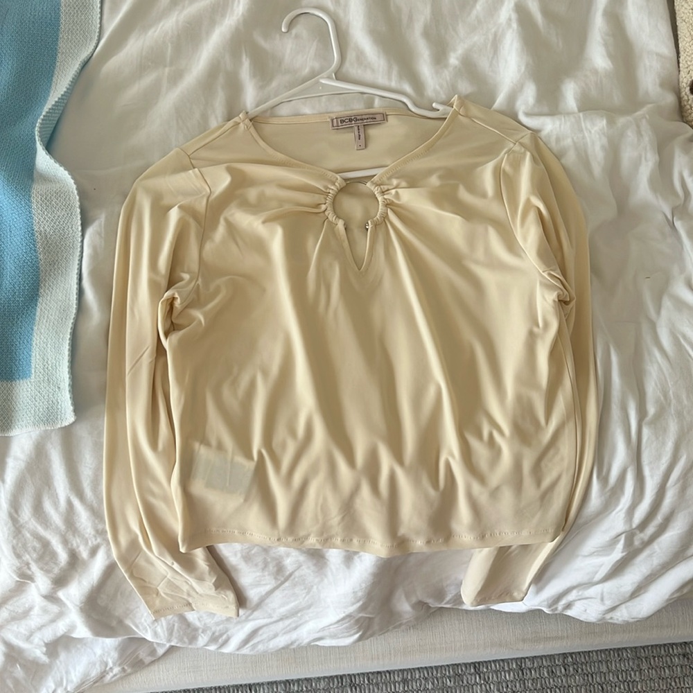BCDG cream long sleeve going out top